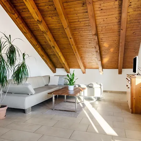 Sivil Apartmán *