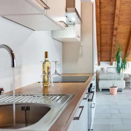 Daire Sivil *
